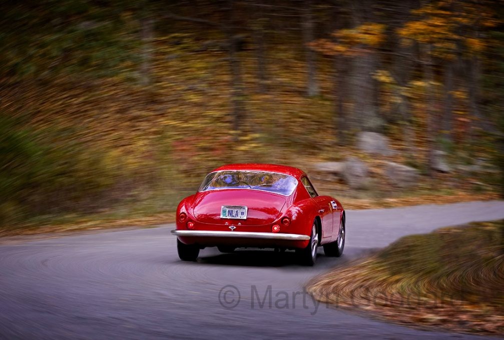 scaglietti corvette cornering at speed martyn goddard images scaglietti corvette cornering at speed